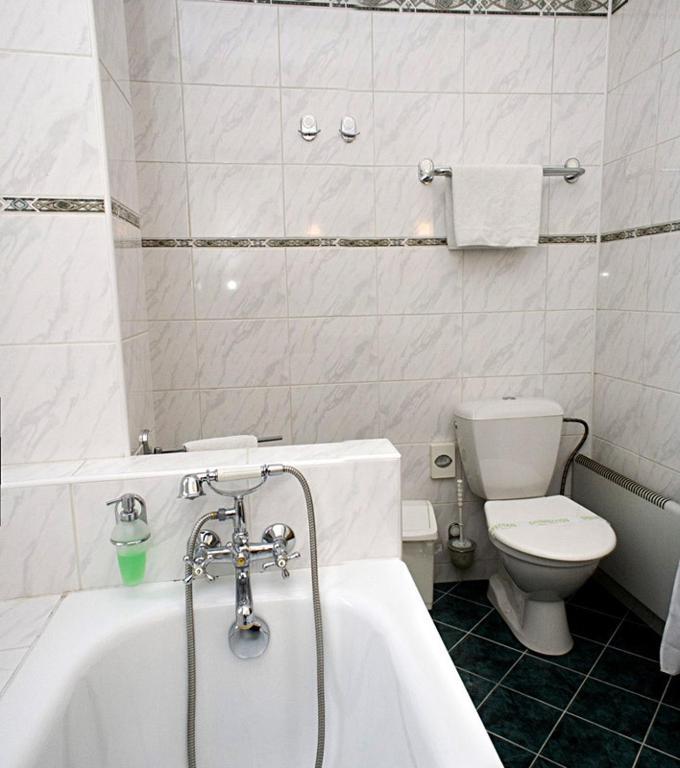 Excellent Hotel 4*