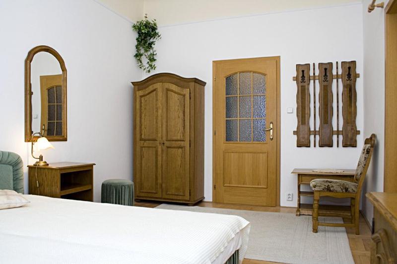 Excellent Hotel 4*