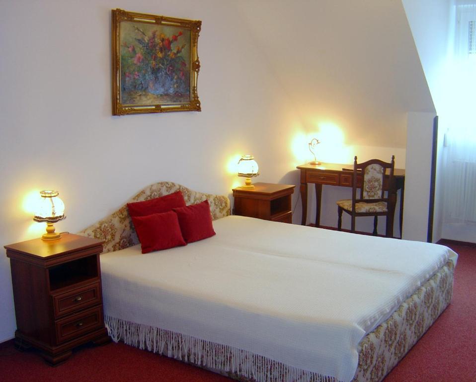 Excellent Hotel 4*